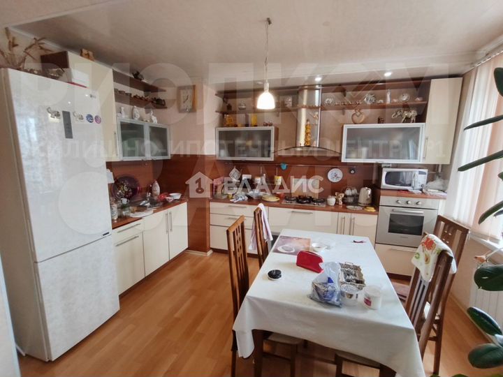 5-к. квартира, 93 м², 6/9 эт.