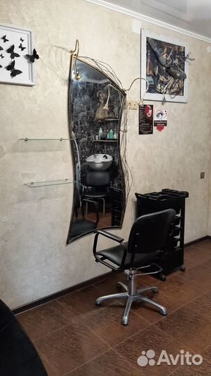 Парикмахер универсал, маникюрист