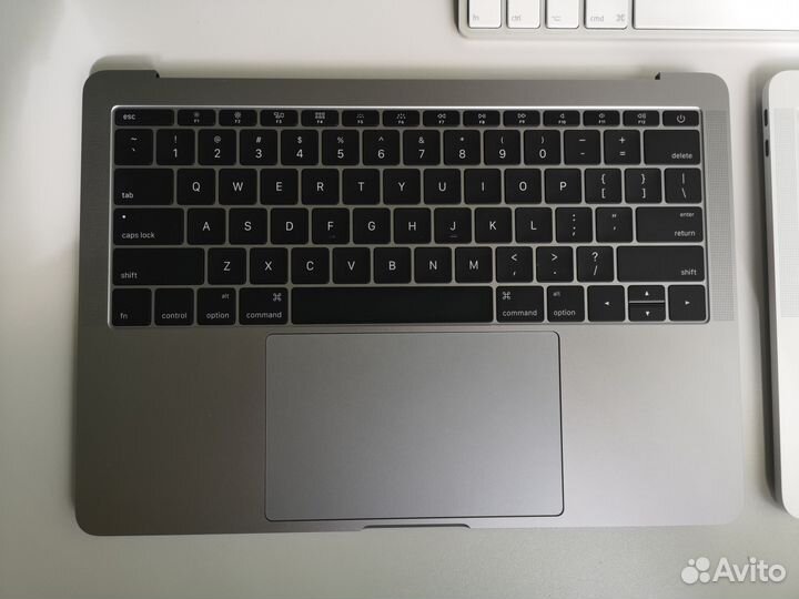 Топкейс MacBook Pro 13/15/16 Retina 2016-2022