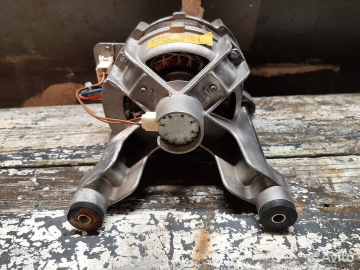 Двигатель См Ariston (D00093)