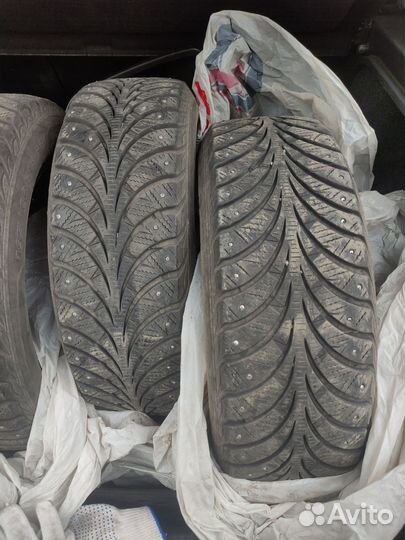 Sava Eskimo Stud 185/60 R15