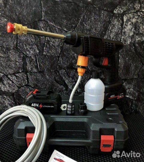 Аккумуляторная мойка высокого давления