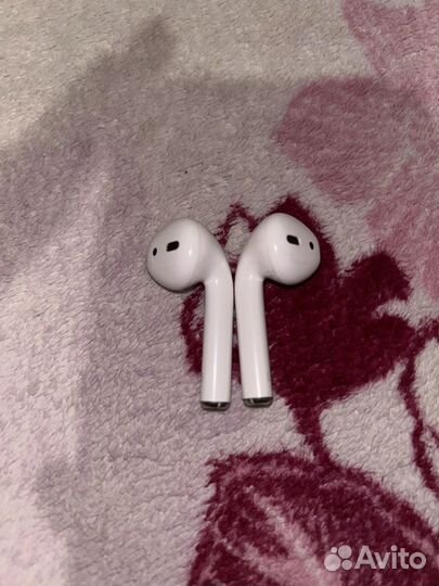 Беспроводные наушники iPhone
