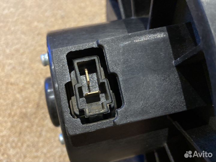 Моторчик печки Luzar