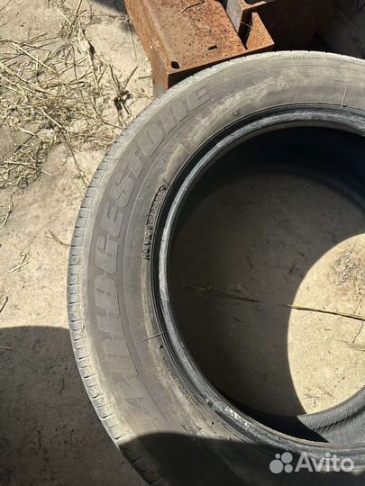 Bridgestone Alenza H/L 33 235/65 R18