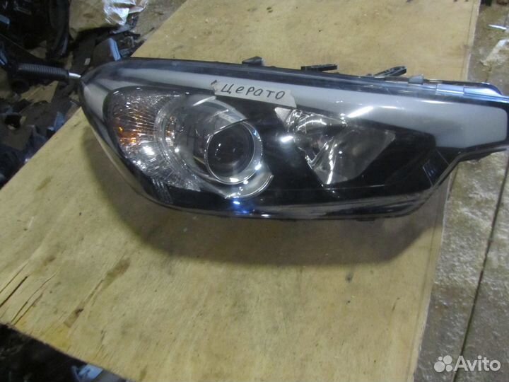 Фара правая левая Kia Cerato Церато 3 арт 2737096