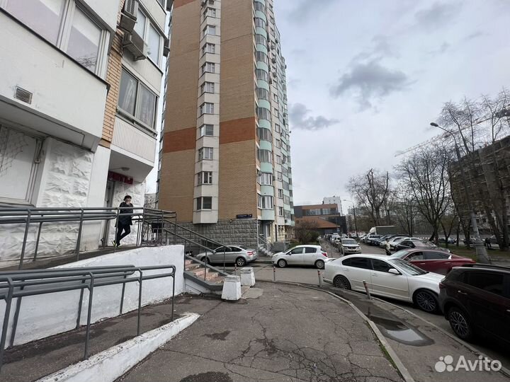 Аренда помещений в продуктовым магазине 30км