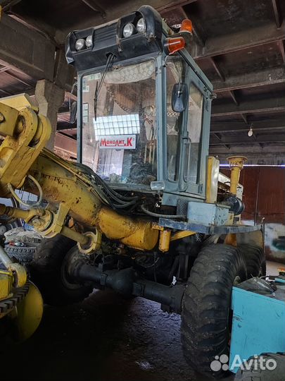 Автогрейдер ЧСДМ ДЗ-98В, 1998