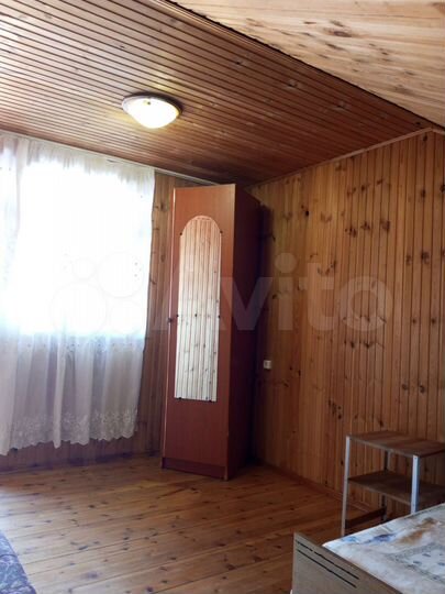 Комната 18 м², 2/2 эт.