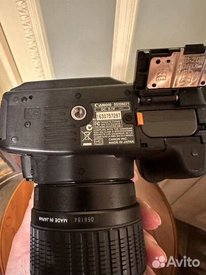 Зеркальный фотоаппарат Canon DS 126071