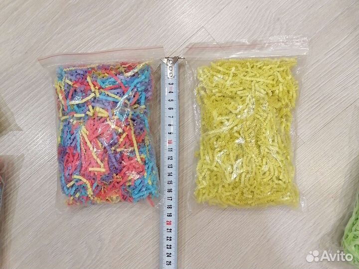 Бумажный наполнитель для подарков