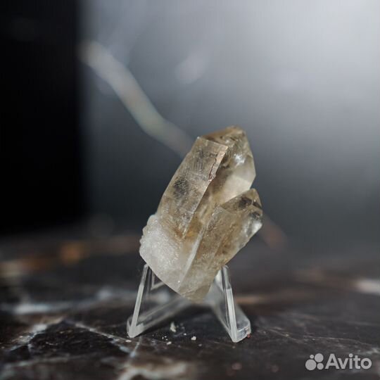 Горный хрусталь кристалл