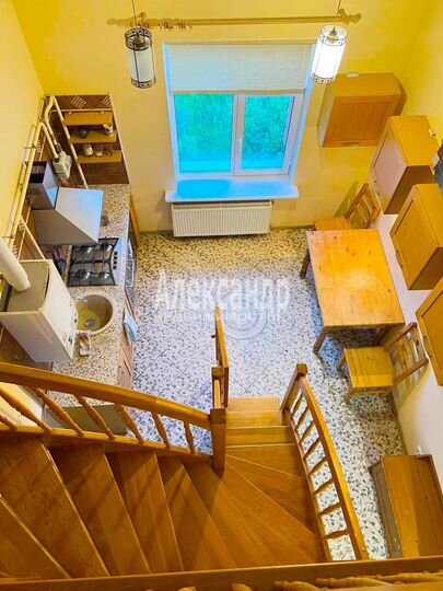 2-к. квартира, 54 м², 4/4 эт.