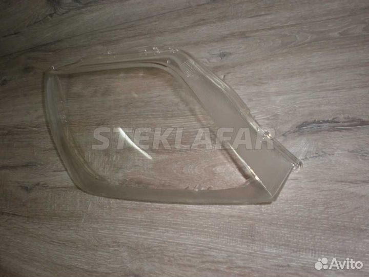 Стекло фары Mitsubishi Outlander 1 (2002-2007) (П