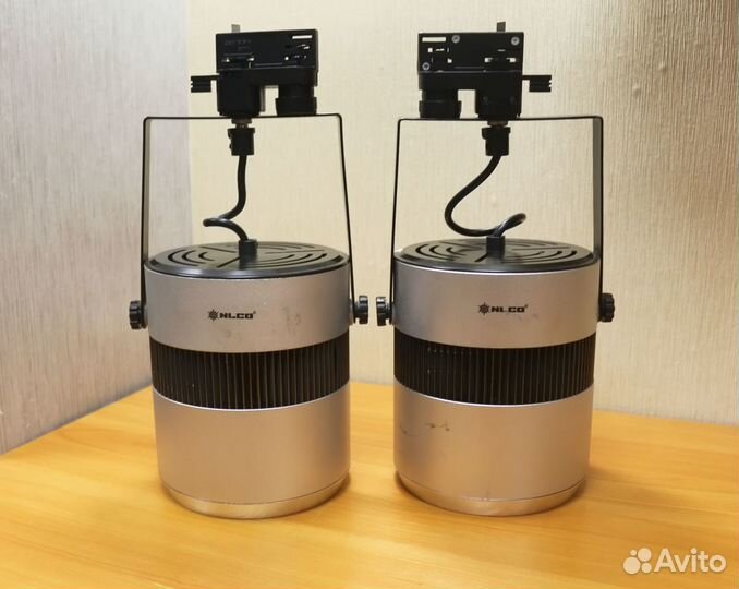 Трековый светильник Nlco TSF33-29-C-01