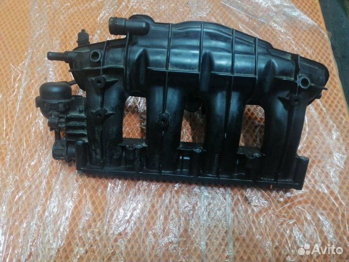 Коллектор впускной Audi A4 Iv B8 cdnk 2010