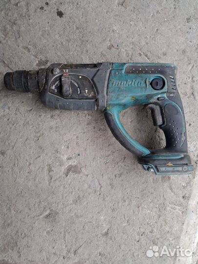 Перфоратор Makita dhr 202