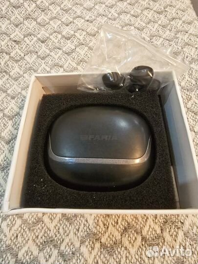 Беспроводные наушники Efaria