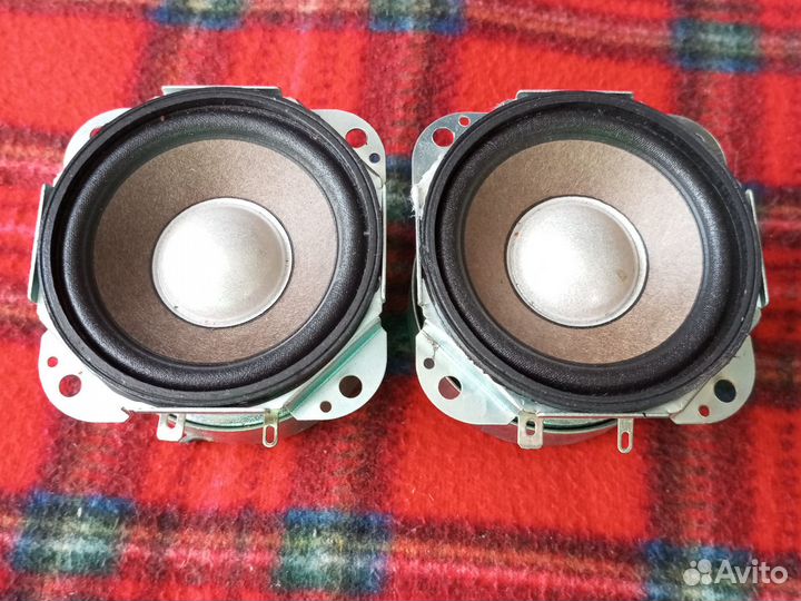 Динамики T65P08F6 в идеале