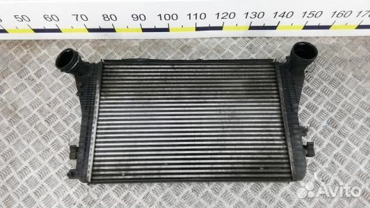 Радиатор интеркуллера volkswagen passat B6 (89T42K