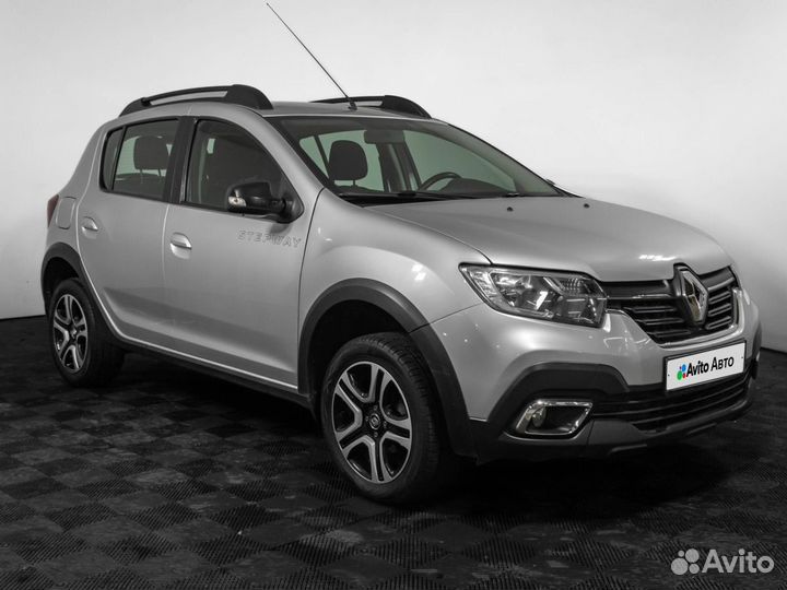 Renault Sandero Stepway 1.6 CVT, 2018, 124 220 км