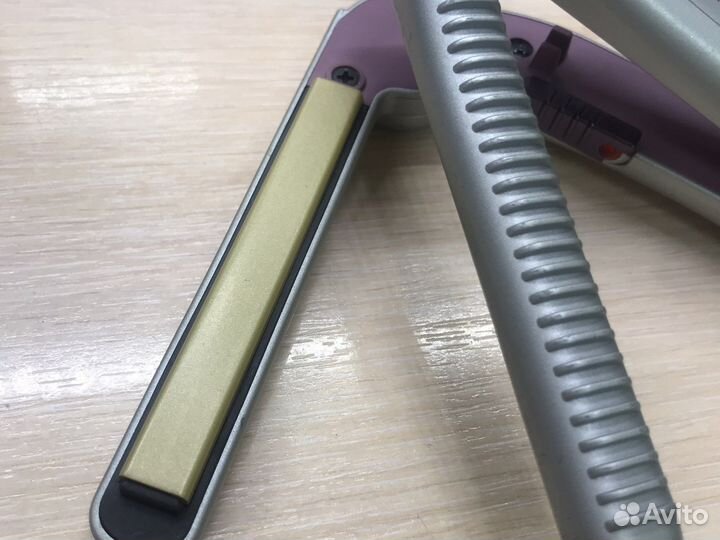 Выпрямитель для волос philips