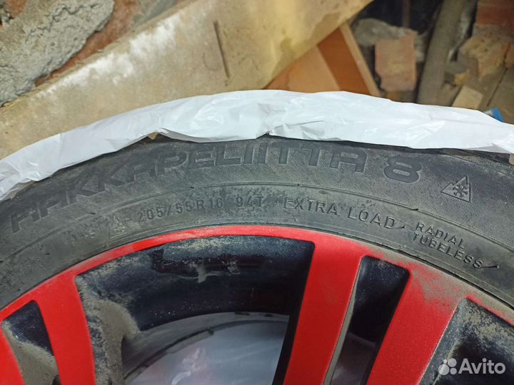 Nokian Tyres Hakkapeliitta 8 205/55 R16 95T