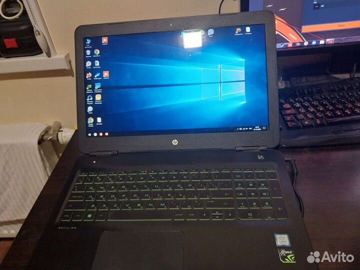 Ноутбук hp-bc404ur pavilion 16gb