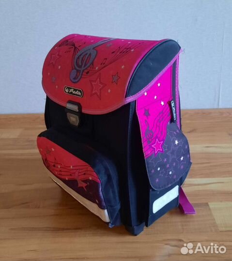 Школьный рюкзак