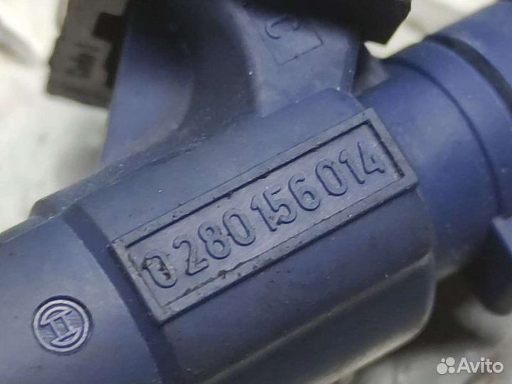 Форсунка Mercedes C W203 2.6 2002