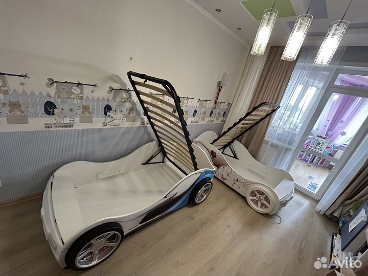 Кровати для мальчика и девочки