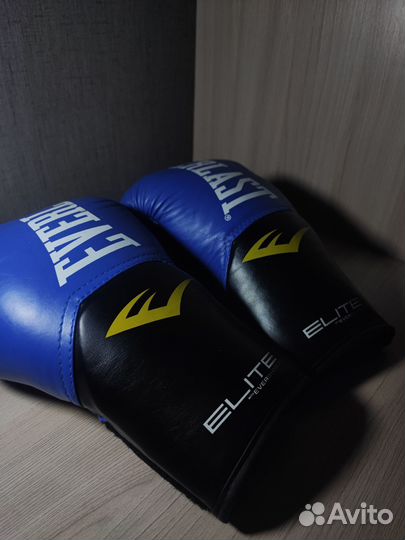 Боксерские перчатки everlast 8oz