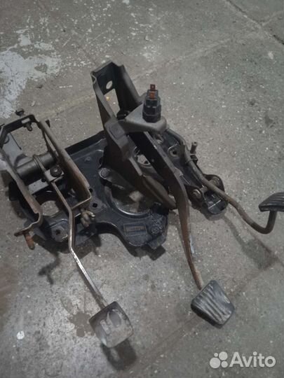 Педали Daewoo Nexia Деу Нексия