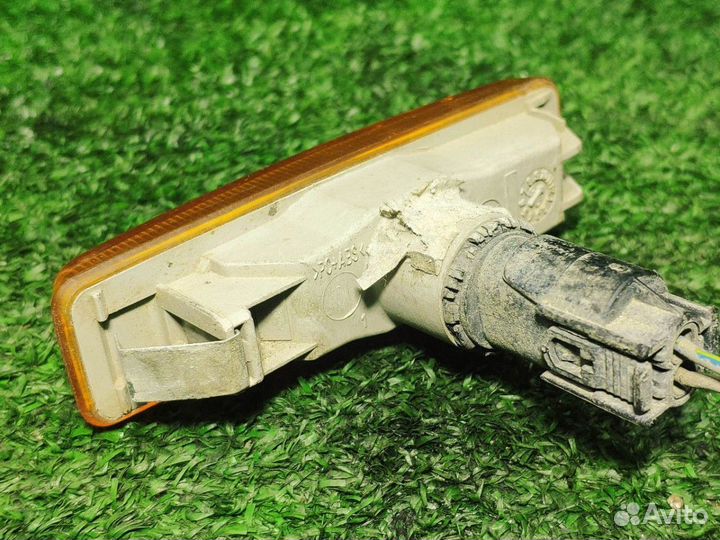 Повторитель поворотника в крыло BMW 5 E39