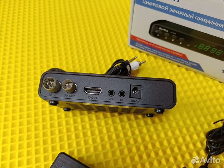 Цифровая TV приставка для телевизора BarTon TH563