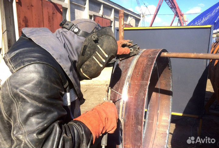 Ищем сварщика в Москву