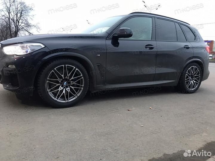 Диски R22 BMW 818 стиль