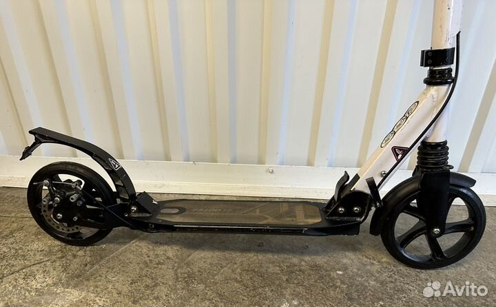 Самокат подростковый с дисковым тормозом
