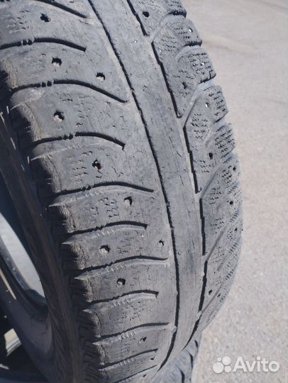 Bridgestone Ice Cruiser 7000 245/70 R16 107T