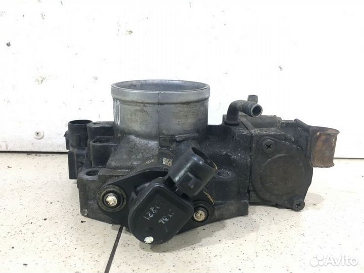 Дроссельная заслонка