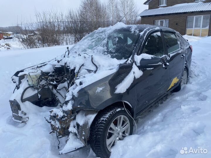 LADA granta лифтбек 2019 разбор
