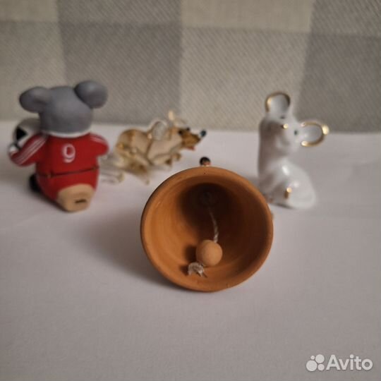 Статуэтки мышек