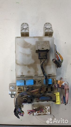 Блок предохранителей Toyota Land Cruiser Prado (12