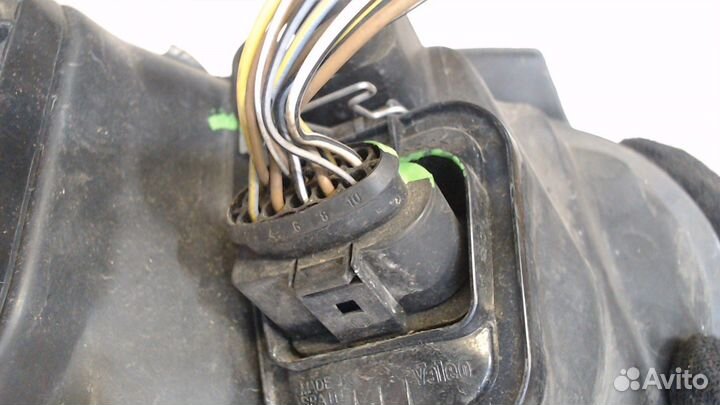 Фара (передняя) Volkswagen Golf 4, 1999