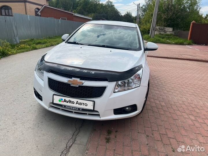 Chevrolet Cruze 1.8 AT, 2011, 190 000 км