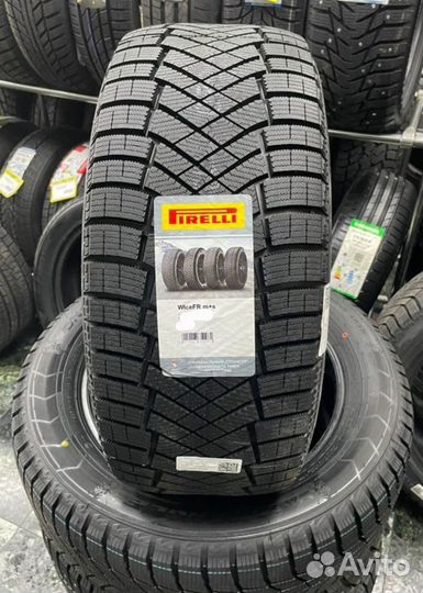 Pirelli Ice Zero FR 205/50 R17 93T