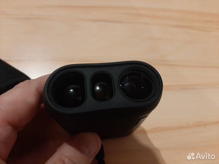 Лазерный дальномер Nikon 6x20 Aculon AL11