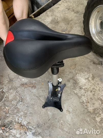 Седло на электросамокат halten