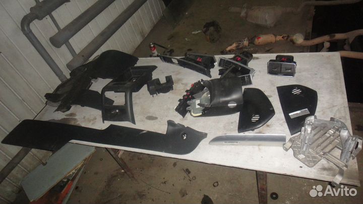 Элементы салона на Ауди а6 с6 3.2 универсал