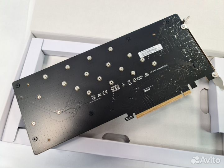 Контроллер Asus hyper M.2 X16 card